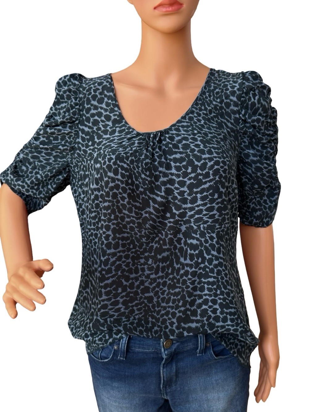 Halogen Black and Blue Animal-Print Scoop Neck Blouse